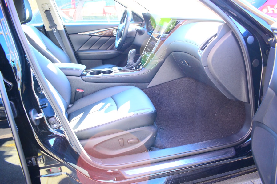 Used INFINITI Q50 3.0t LUXE AWD 2018 | Hillside Auto Mall Inc.. Jamaica, New York Used INFINITI Q50 3.0t LUXE AWD 2018 | Hillside Auto Mall Inc.. Jamaica, New York