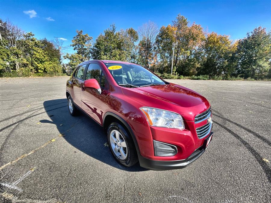 2015 Chevrolet Trax AWD 4dr LS w/1LS, available for sale in Stratford, Connecticut | Wiz Leasing Inc. Stratford, Connecticut