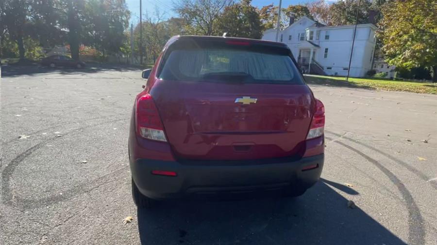 2015 Chevrolet Trax AWD 4dr LS w/1LS, available for sale in Stratford, Connecticut | Wiz Leasing Inc. Stratford, Connecticut 2015 Chevrolet Trax AWD 4dr LS w/1LS, available for sale in Stratford, Connecticut | Wiz Leasing Inc. Stratford, Connecticut