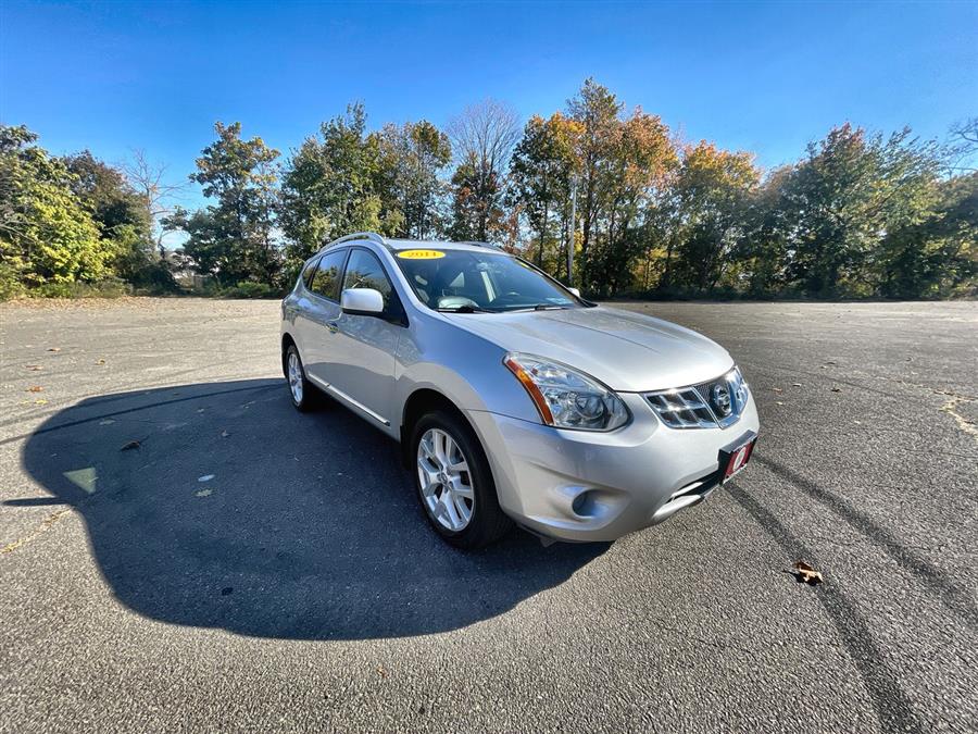 2011 Nissan Rogue FWD 4dr SV, available for sale in Stratford, Connecticut | Wiz Leasing Inc. Stratford, Connecticut