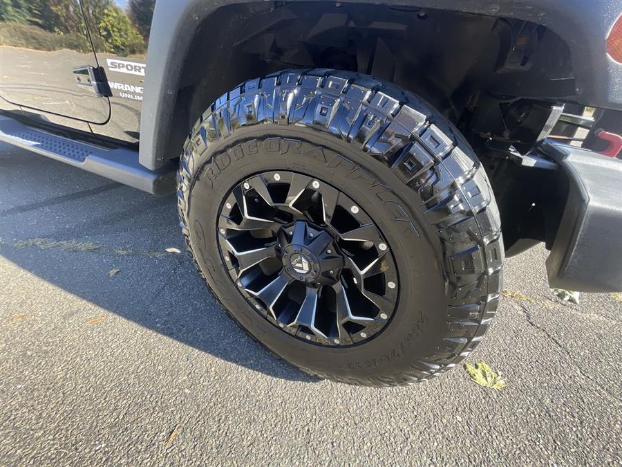 Used Jeep Wrangler Unlimited 4WD 4dr Sport 2015 | Wiz Leasing Inc. Stratford, Connecticut Used Jeep Wrangler Unlimited 4WD 4dr Sport 2015 | Wiz Leasing Inc. Stratford, Connecticut