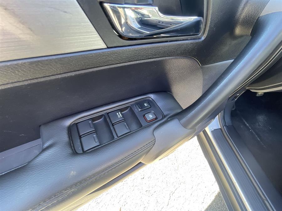 2010 Honda CR-V 4WD 5dr EX-L, available for sale in Stratford, Connecticut | Wiz Leasing Inc. Stratford, Connecticut 2010 Honda CR-V 4WD 5dr EX-L, available for sale in Stratford, Connecticut | Wiz Leasing Inc. Stratford, Connecticut