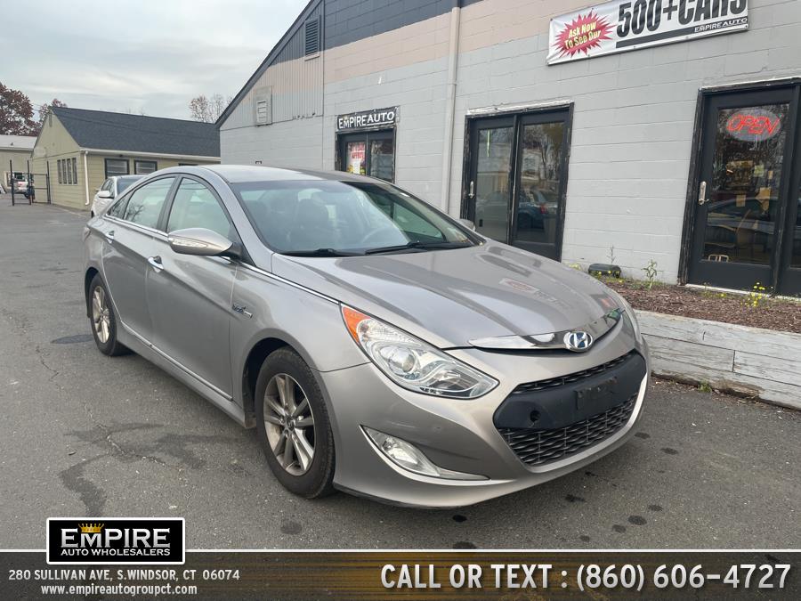2013 Hyundai Sonata Hybrid 4dr Sdn Limited, available for sale in S.Windsor, Connecticut | Empire Auto Wholesalers. S.Windsor, Connecticut