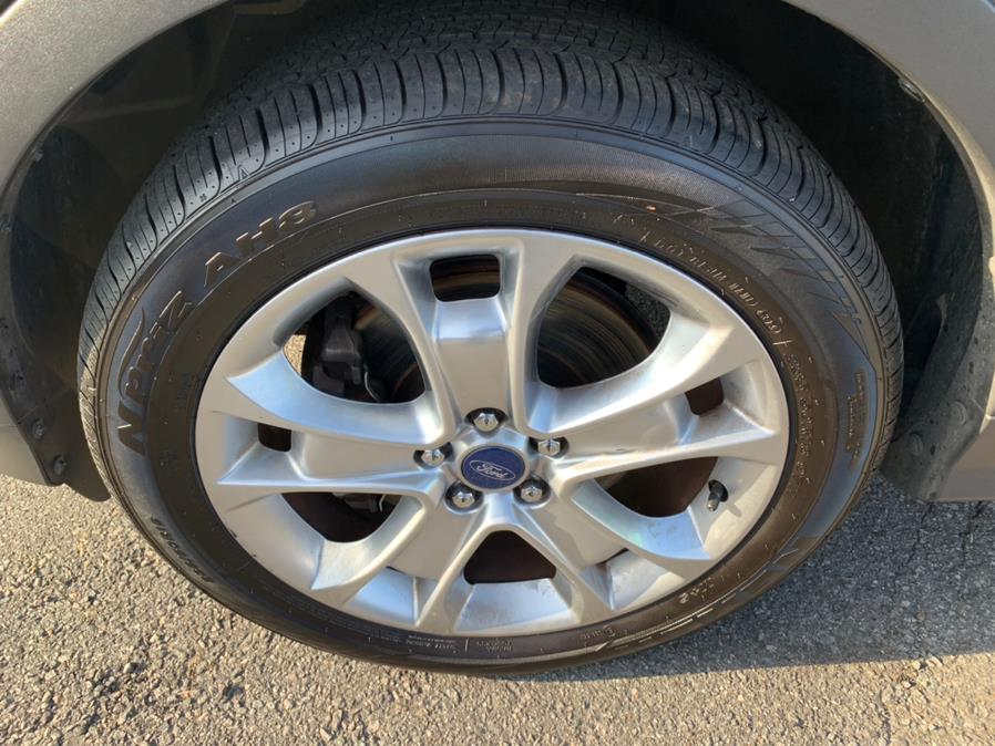 2013 Ford Escape 4WD 4dr SEL, available for sale in Lodi, New Jersey | European Auto Expo. Lodi, New Jersey 2013 Ford Escape 4WD 4dr SEL, available for sale in Lodi, New Jersey | European Auto Expo. Lodi, New Jersey