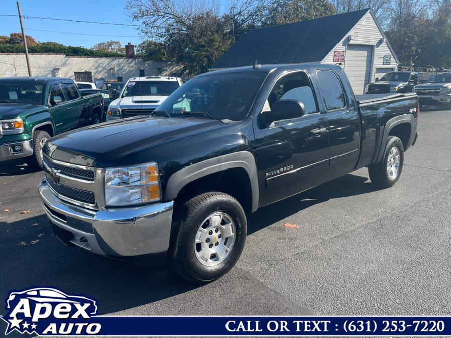 2012 Chevrolet Silverado 1500 4WD Ext Cab 143.5" LT, available for sale in Selden, New York | Apex Auto. Selden, New York