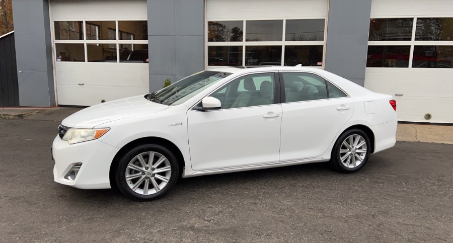 2012 Toyota Camry Hybrid 4dr Sdn XLE, available for sale in Waterbury, Connecticut | West End Automotive Center. Waterbury, Connecticut 2012 Toyota Camry Hybrid 4dr Sdn XLE, available for sale in Waterbury, Connecticut | West End Automotive Center. Waterbury, Connecticut