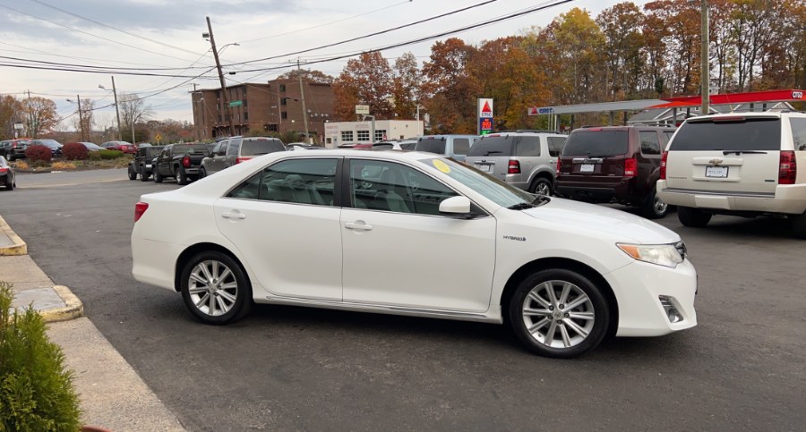 2012 Toyota Camry Hybrid 4dr Sdn XLE, available for sale in Waterbury, Connecticut | West End Automotive Center. Waterbury, Connecticut 2012 Toyota Camry Hybrid 4dr Sdn XLE, available for sale in Waterbury, Connecticut | West End Automotive Center. Waterbury, Connecticut