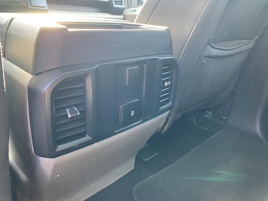 Used Ford F-150 XL 4WD SuperCrew 5.5'' Box 2018 | Saybrook Auto Barn. Old Saybrook, Connecticut Used Ford F-150 XL 4WD SuperCrew 5.5'' Box 2018 | Saybrook Auto Barn. Old Saybrook, Connecticut
