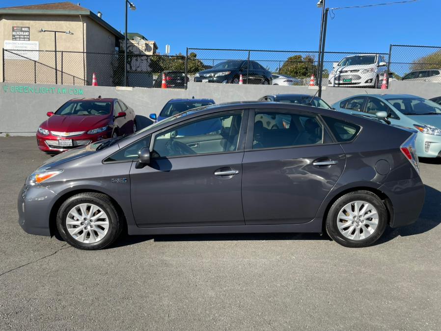 Used Toyota Prius Plug-In Advanced 2012 | Green Light Auto Wholesale. Daly City, California Used Toyota Prius Plug-In Advanced 2012 | Green Light Auto Wholesale. Daly City, California