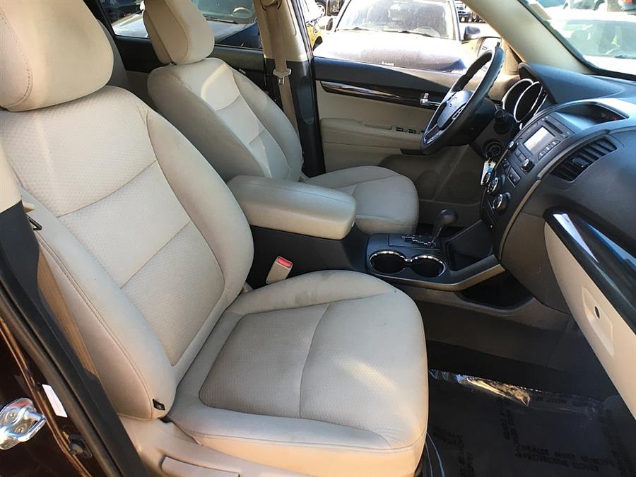 Used Kia Sorento 2WD 4dr I4-GDI LX 2013 | Smart Buy Auto Sales, LLC. Wallingford, Connecticut Used Kia Sorento 2WD 4dr I4-GDI LX 2013 | Smart Buy Auto Sales, LLC. Wallingford, Connecticut