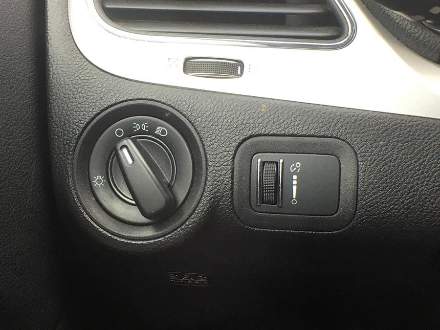 Used Dodge Journey FWD 4dr SE 2015 | Smart Buy Auto Sales, LLC. Wallingford, Connecticut Used Dodge Journey FWD 4dr SE 2015 | Smart Buy Auto Sales, LLC. Wallingford, Connecticut