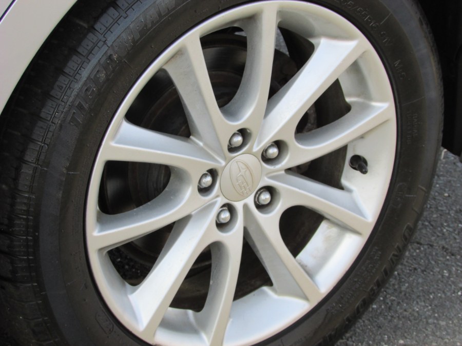 Used Subaru Impreza Wagon 5dr Auto 2.0i Premium 2013 | United Auto Sales of E Windsor, Inc. East Windsor, Connecticut Used Subaru Impreza Wagon 5dr Auto 2.0i Premium 2013 | United Auto Sales of E Windsor, Inc. East Windsor, Connecticut