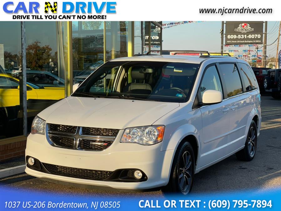 2017 Dodge Grand Caravan SXT, available for sale in Bordentown, New Jersey | Car N Drive. Bordentown, New Jersey