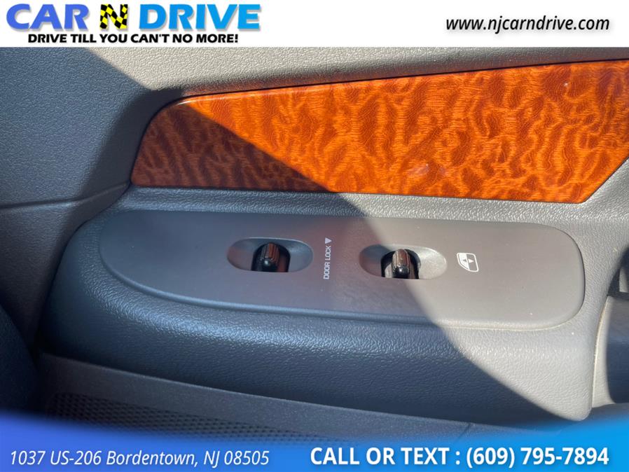 2006 Dodge Ram 1500 SLT Quad Cab Long Bed 4WD, available for sale in Bordentown, New Jersey | Car N Drive. Bordentown, New Jersey 2006 Dodge Ram 1500 SLT Quad Cab Long Bed 4WD, available for sale in Bordentown, New Jersey | Car N Drive. Bordentown, New Jersey