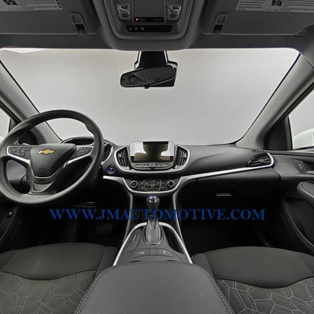 Used Chevrolet Volt 5dr HB LT 2018 | J&M Automotive Sls&Svc LLC. Naugatuck, Connecticut Used Chevrolet Volt 5dr HB LT 2018 | J&M Automotive Sls&Svc LLC. Naugatuck, Connecticut