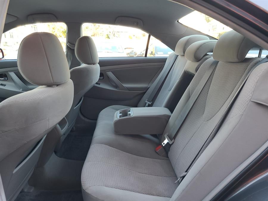 Used Toyota Camry 4dr Sedan Auto LE 2011 | National Auto Brokers, Inc.. Waterbury, Connecticut Used Toyota Camry 4dr Sedan Auto LE 2011 | National Auto Brokers, Inc.. Waterbury, Connecticut