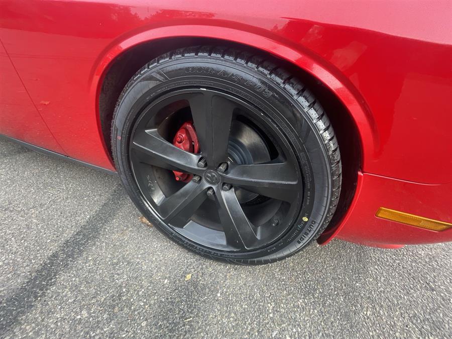 Used Dodge Challenger 2dr Cpe SRT8 2009 | Wiz Leasing Inc. Stratford, Connecticut Used Dodge Challenger 2dr Cpe SRT8 2009 | Wiz Leasing Inc. Stratford, Connecticut