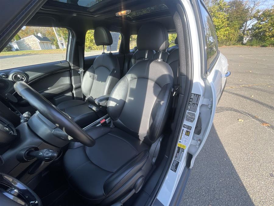 Used MINI Cooper Countryman ALL4 4dr S 2015 | Wiz Leasing Inc. Stratford, Connecticut Used MINI Cooper Countryman ALL4 4dr S 2015 | Wiz Leasing Inc. Stratford, Connecticut
