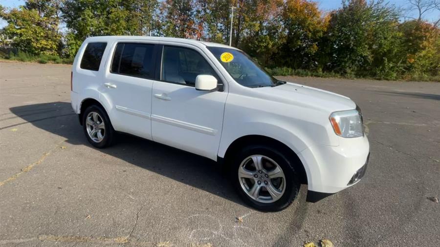 Used Honda Pilot 4WD 4dr EX-L w/Navi 2014 | Wiz Leasing Inc. Stratford, Connecticut Used Honda Pilot 4WD 4dr EX-L w/Navi 2014 | Wiz Leasing Inc. Stratford, Connecticut
