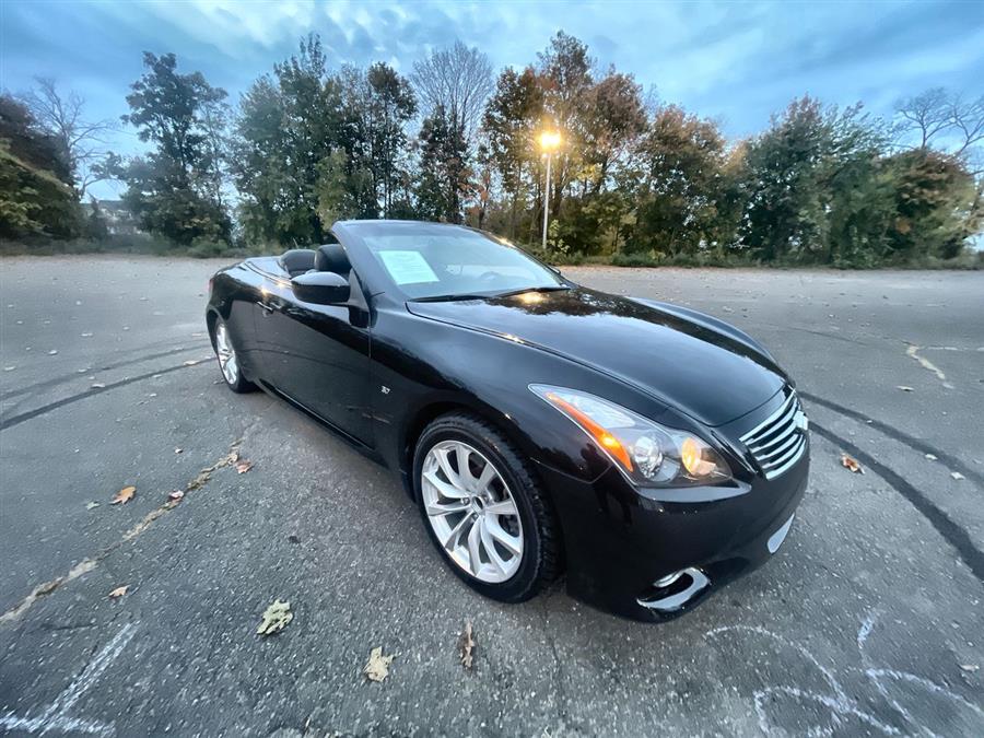 2014 INFINITI Q60 Convertible 2dr, available for sale in Stratford, Connecticut | Wiz Leasing Inc. Stratford, Connecticut