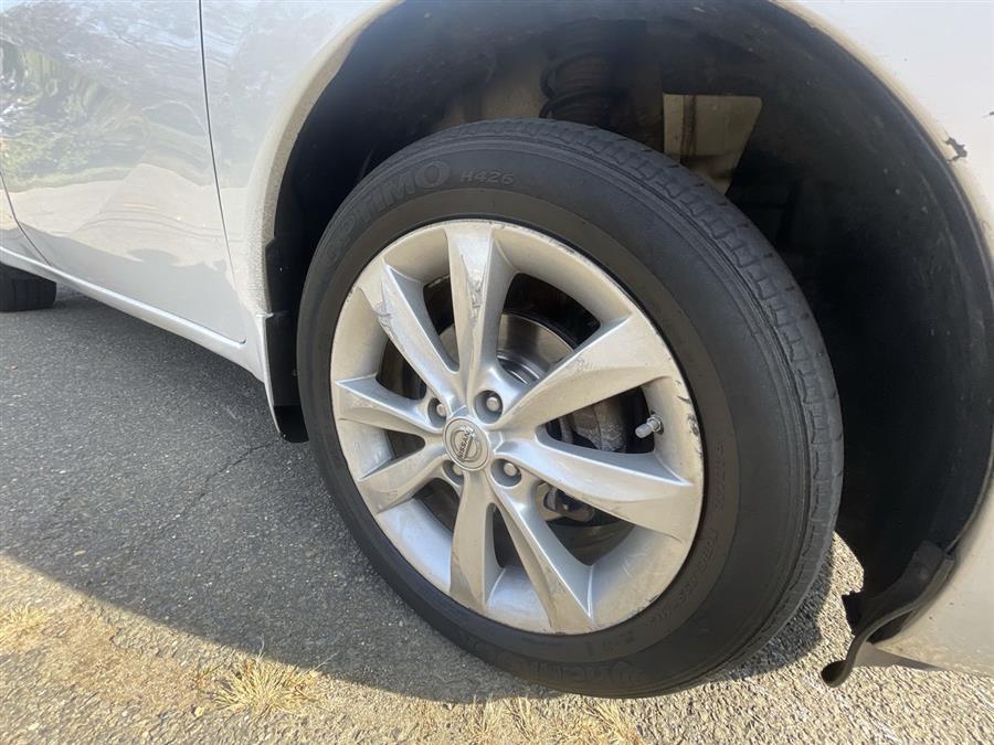 2016 Nissan Versa Note 5dr HB CVT 1.6 SV, available for sale in Stratford, Connecticut | Wiz Leasing Inc. Stratford, Connecticut 2016 Nissan Versa Note 5dr HB CVT 1.6 SV, available for sale in Stratford, Connecticut | Wiz Leasing Inc. Stratford, Connecticut
