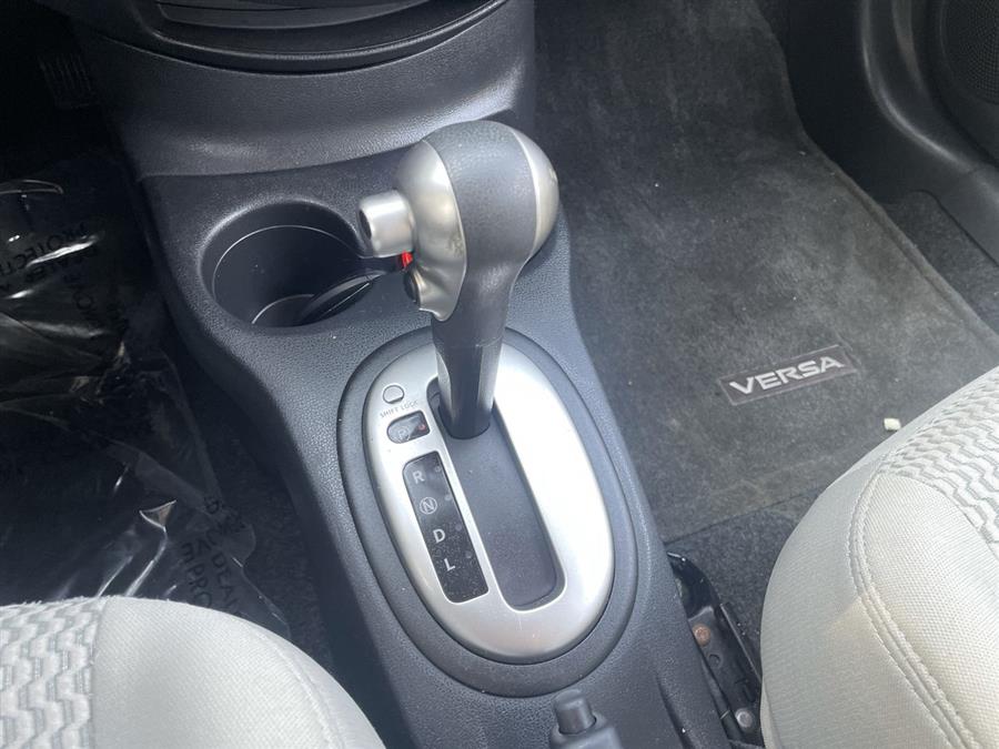 2016 Nissan Versa Note 5dr HB CVT 1.6 SV, available for sale in Stratford, Connecticut | Wiz Leasing Inc. Stratford, Connecticut 2016 Nissan Versa Note 5dr HB CVT 1.6 SV, available for sale in Stratford, Connecticut | Wiz Leasing Inc. Stratford, Connecticut