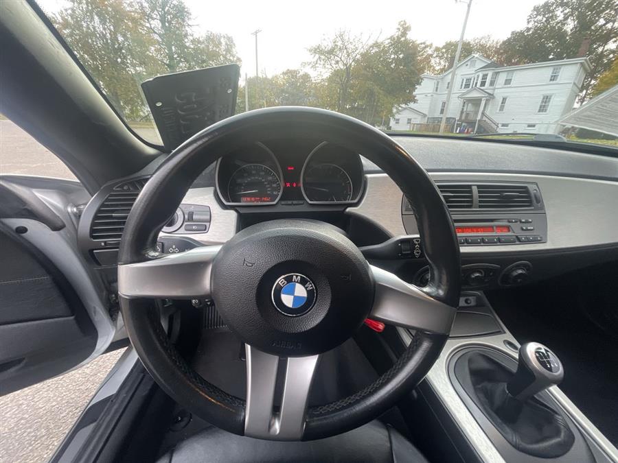 Used BMW Z4 Z4 2dr Roadster 3.0i 2003 | Wiz Leasing Inc. Stratford, Connecticut Used BMW Z4 Z4 2dr Roadster 3.0i 2003 | Wiz Leasing Inc. Stratford, Connecticut