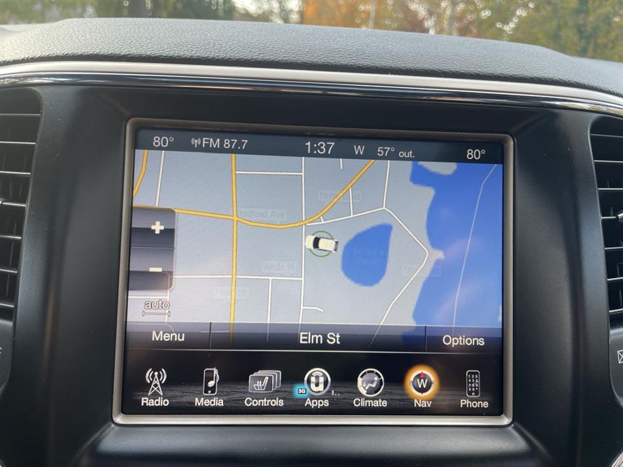 2015 Jeep Grand Cherokee 4WD 4dr Limited, available for sale in Stratford, Connecticut | Wiz Leasing Inc. Stratford, Connecticut 2015 Jeep Grand Cherokee 4WD 4dr Limited, available for sale in Stratford, Connecticut | Wiz Leasing Inc. Stratford, Connecticut
