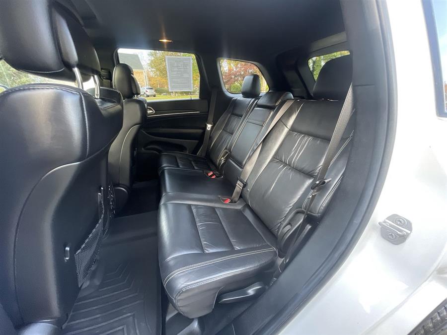 2015 Jeep Grand Cherokee 4WD 4dr Limited, available for sale in Stratford, Connecticut | Wiz Leasing Inc. Stratford, Connecticut 2015 Jeep Grand Cherokee 4WD 4dr Limited, available for sale in Stratford, Connecticut | Wiz Leasing Inc. Stratford, Connecticut
