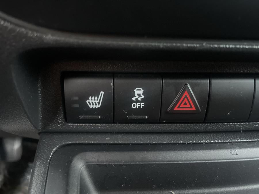 2014 Jeep Patriot 4WD 4dr Latitude, available for sale in Stratford, Connecticut | Wiz Leasing Inc. Stratford, Connecticut 2014 Jeep Patriot 4WD 4dr Latitude, available for sale in Stratford, Connecticut | Wiz Leasing Inc. Stratford, Connecticut