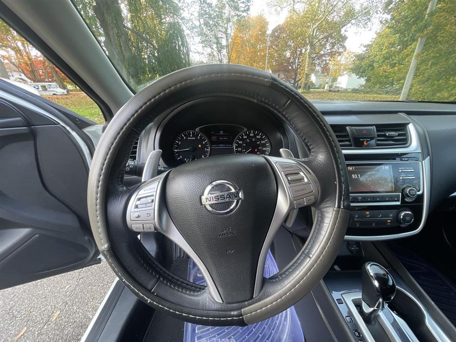 Used Nissan Altima 2.5 SR Sedan 2018 | Wiz Leasing Inc. Stratford, Connecticut Used Nissan Altima 2.5 SR Sedan 2018 | Wiz Leasing Inc. Stratford, Connecticut