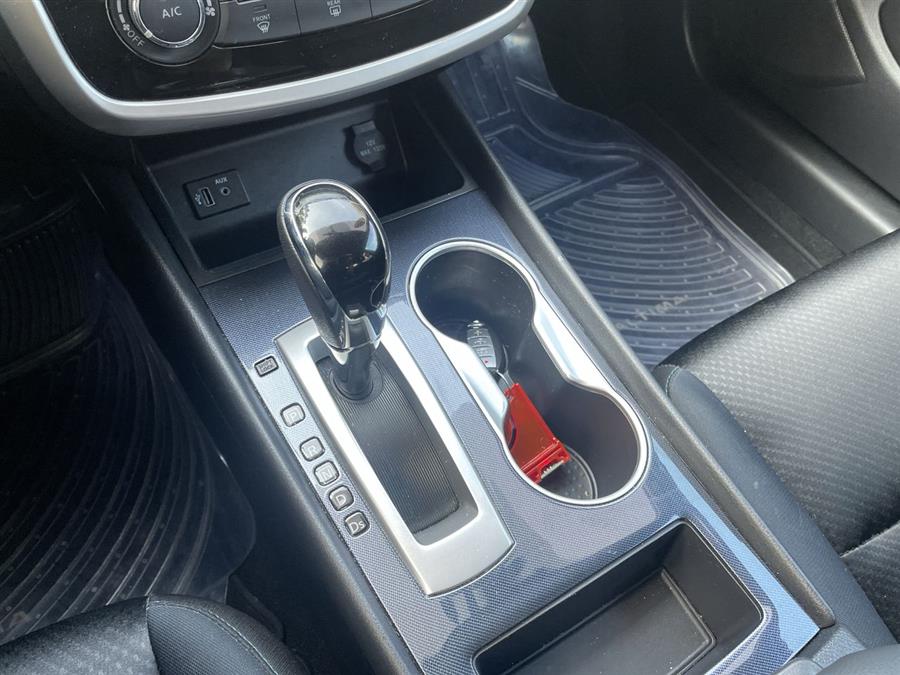 Used Nissan Altima 2.5 SR Sedan 2018 | Wiz Leasing Inc. Stratford, Connecticut Used Nissan Altima 2.5 SR Sedan 2018 | Wiz Leasing Inc. Stratford, Connecticut