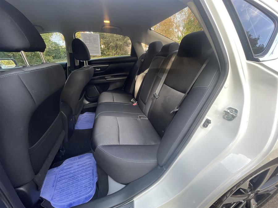 Used Nissan Altima 2.5 SR Sedan 2018 | Wiz Leasing Inc. Stratford, Connecticut Used Nissan Altima 2.5 SR Sedan 2018 | Wiz Leasing Inc. Stratford, Connecticut