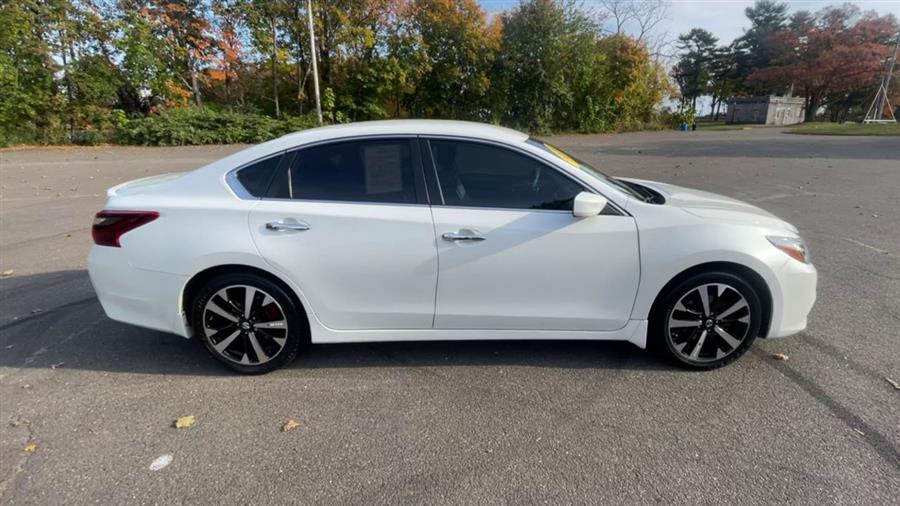Used Nissan Altima 2.5 SR Sedan 2018 | Wiz Leasing Inc. Stratford, Connecticut Used Nissan Altima 2.5 SR Sedan 2018 | Wiz Leasing Inc. Stratford, Connecticut
