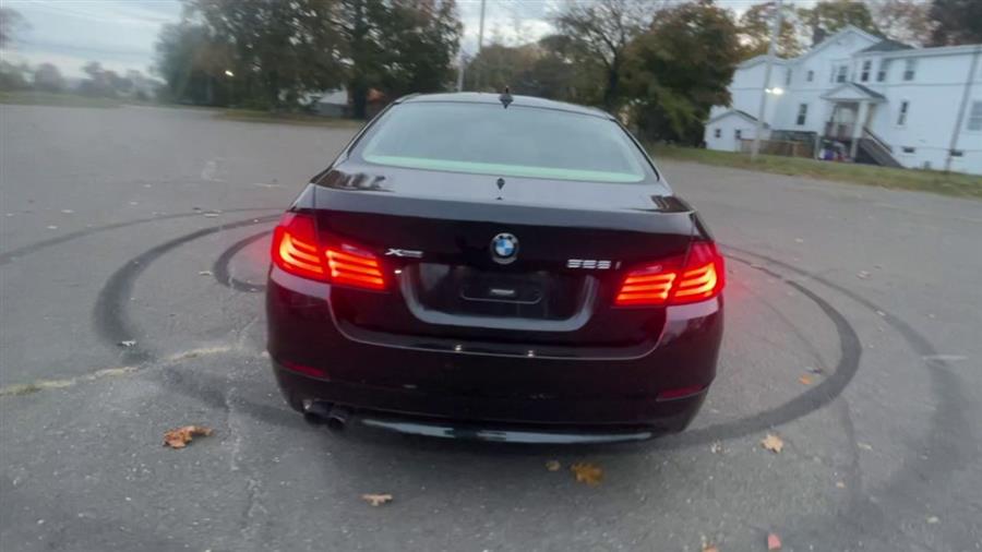 2013 BMW 5 Series 4dr Sdn 528i xDrive AWD, available for sale in Stratford, Connecticut | Wiz Leasing Inc. Stratford, Connecticut 2013 BMW 5 Series 4dr Sdn 528i xDrive AWD, available for sale in Stratford, Connecticut | Wiz Leasing Inc. Stratford, Connecticut