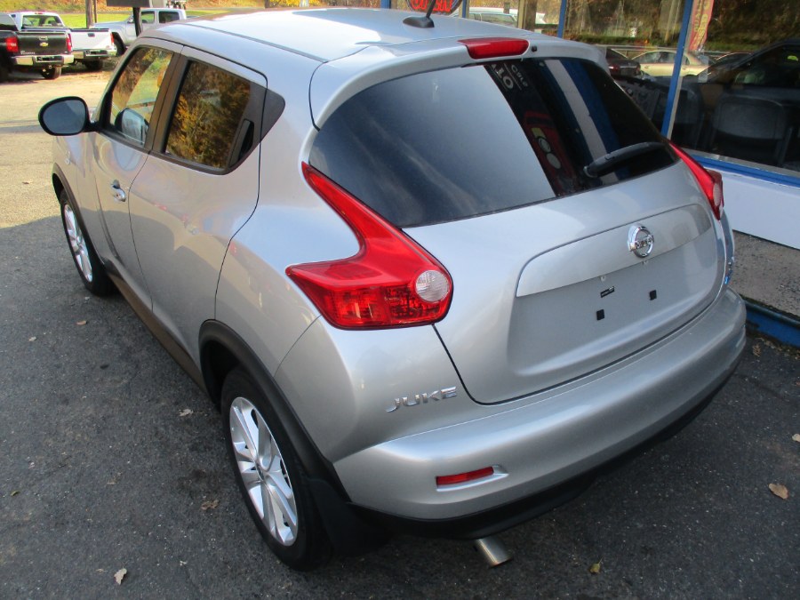 Used Nissan JUKE 5dr Wgn SL FWD 2012 | Cos Central Auto. Meriden, Connecticut Used Nissan JUKE 5dr Wgn SL FWD 2012 | Cos Central Auto. Meriden, Connecticut