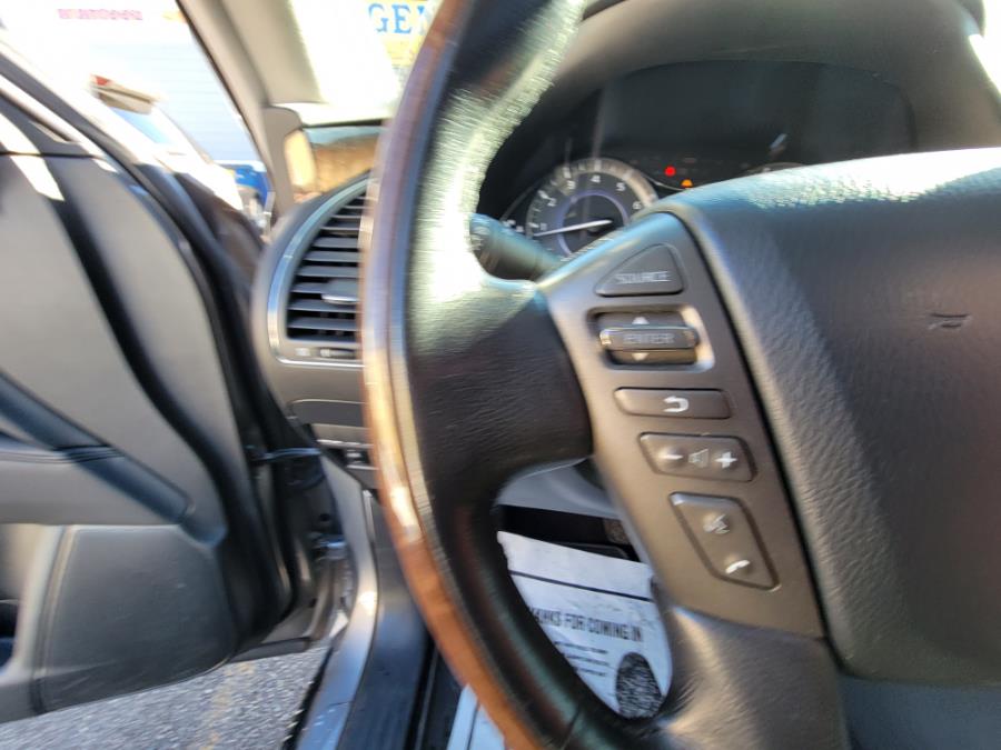 Used Infiniti QX56 4WD 4dr 7-passenger 2012 | Eugen's Auto Sales & Repairs. Philadelphia, Pennsylvania Used Infiniti QX56 4WD 4dr 7-passenger 2012 | Eugen's Auto Sales & Repairs. Philadelphia, Pennsylvania