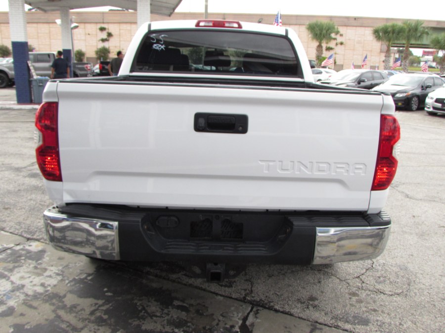 Used Toyota Tundra 4WD Truck CrewMax 5.7L V8 6-Spd AT SR5 (Natl) 2015 | VIP Auto Enterprise, Inc. Orlando, Florida Used Toyota Tundra 4WD Truck CrewMax 5.7L V8 6-Spd AT SR5 (Natl) 2015 | VIP Auto Enterprise, Inc. Orlando, Florida