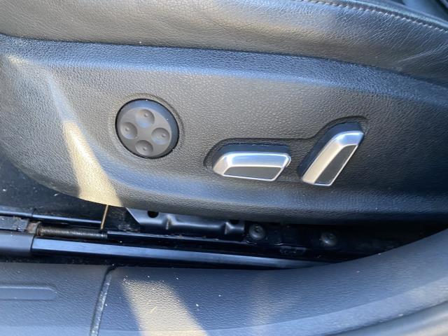Used Audi A4 4dr Sdn Auto quattro 2.0T Premium Plus 2013 | Sunrise Auto Outlet. Amityville, New York Used Audi A4 4dr Sdn Auto quattro 2.0T Premium Plus 2013 | Sunrise Auto Outlet. Amityville, New York