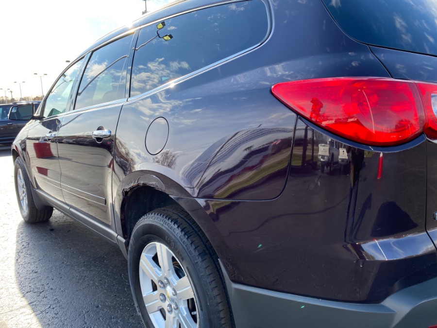 Used Chevrolet Traverse AWD 4dr LT w/1LT 2010 | Marsh Auto Sales LLC. Ortonville, Michigan Used Chevrolet Traverse AWD 4dr LT w/1LT 2010 | Marsh Auto Sales LLC. Ortonville, Michigan