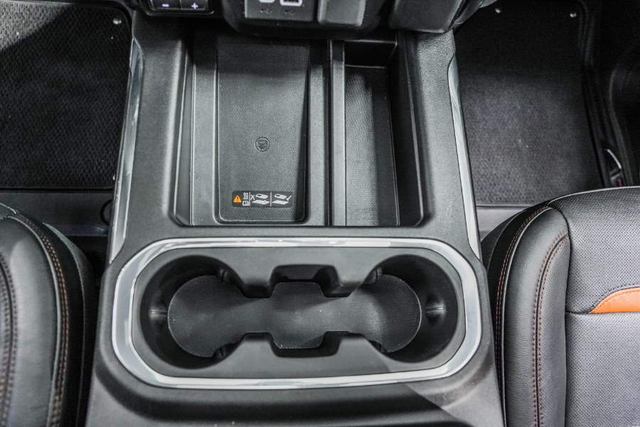 Used GMC Sierra 1500 4WD Crew Cab 147" AT4 2021 | 26 Motors Corp. Bronx, New York Used GMC Sierra 1500 4WD Crew Cab 147" AT4 2021 | 26 Motors Corp. Bronx, New York