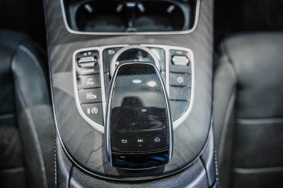Used Mercedes-Benz E-Class E 300 4MATIC Sedan 2019 | 26 Motors Corp. Bronx, New York Used Mercedes-Benz E-Class E 300 4MATIC Sedan 2019 | 26 Motors Corp. Bronx, New York