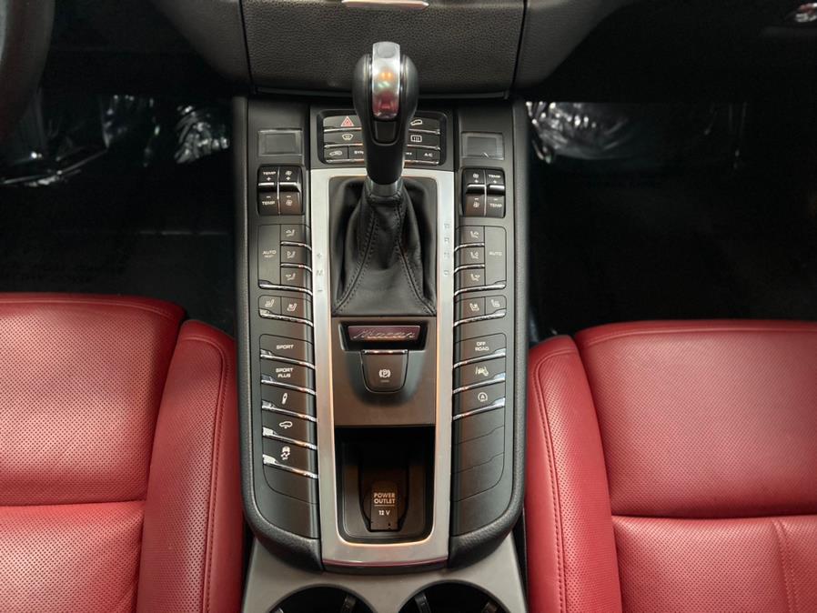 2015 Porsche Macan AWD 4dr Turbo, available for sale in Linden, New Jersey | East Coast Auto Group. Linden, New Jersey 2015 Porsche Macan AWD 4dr Turbo, available for sale in Linden, New Jersey | East Coast Auto Group. Linden, New Jersey