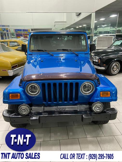 2002 Jeep Wrangler 2dr X, available for sale in Bronx, New York | TNT Auto Sales USA inc. Bronx, New York 2002 Jeep Wrangler 2dr X, available for sale in Bronx, New York | TNT Auto Sales USA inc. Bronx, New York