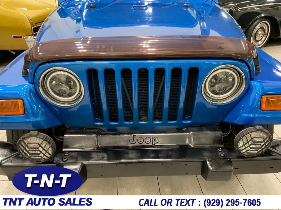2002 Jeep Wrangler 2dr X, available for sale in Bronx, New York | TNT Auto Sales USA inc. Bronx, New York 2002 Jeep Wrangler 2dr X, available for sale in Bronx, New York | TNT Auto Sales USA inc. Bronx, New York