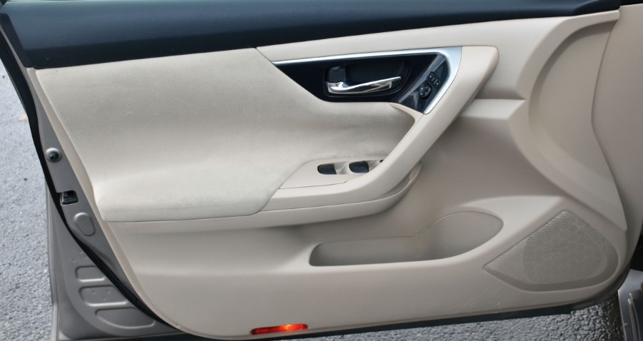 2014 Nissan Altima 4dr Sdn I4 2.5 S, available for sale in Waterbury, Connecticut | Highline Car Connection. Waterbury, Connecticut 2014 Nissan Altima 4dr Sdn I4 2.5 S, available for sale in Waterbury, Connecticut | Highline Car Connection. Waterbury, Connecticut