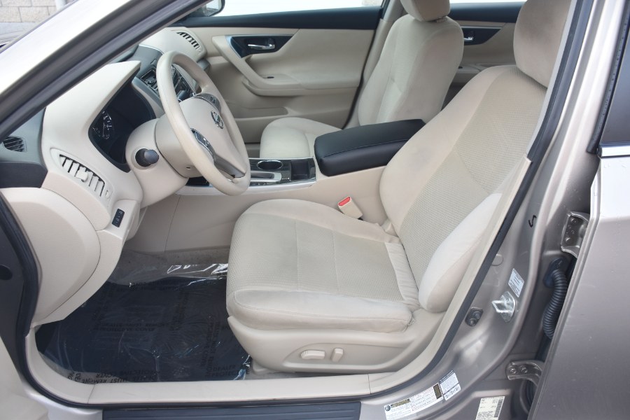 2014 Nissan Altima 4dr Sdn I4 2.5 S, available for sale in Waterbury, Connecticut | Highline Car Connection. Waterbury, Connecticut 2014 Nissan Altima 4dr Sdn I4 2.5 S, available for sale in Waterbury, Connecticut | Highline Car Connection. Waterbury, Connecticut