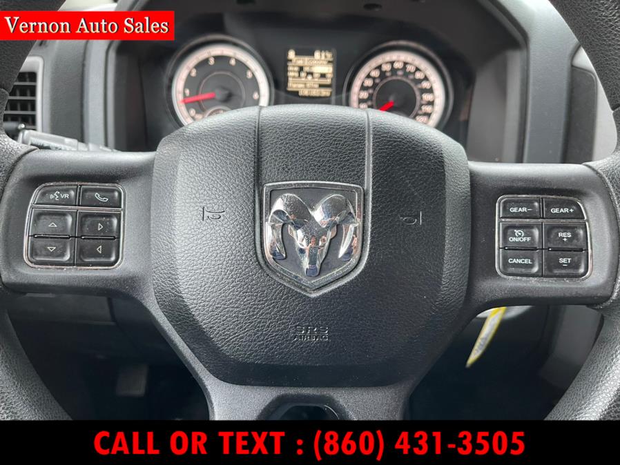 Used Ram 1500 4WD Crew Cab 140.5" Express W/ RAM BOX 2014 | Vernon Auto Sale & Service. Manchester, Connecticut Used Ram 1500 4WD Crew Cab 140.5" Express W/ RAM BOX 2014 | Vernon Auto Sale & Service. Manchester, Connecticut