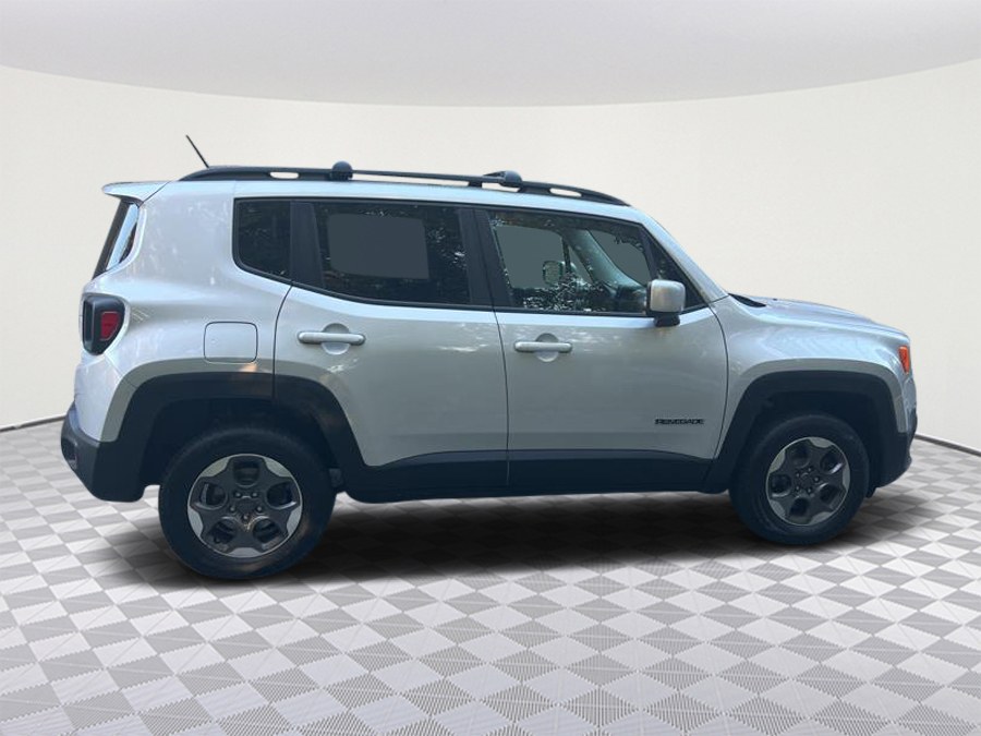 Used Jeep Renegade 4WD 4dr Latitude 2015 | TJ Motors. New London, Connecticut Used Jeep Renegade 4WD 4dr Latitude 2015 | TJ Motors. New London, Connecticut