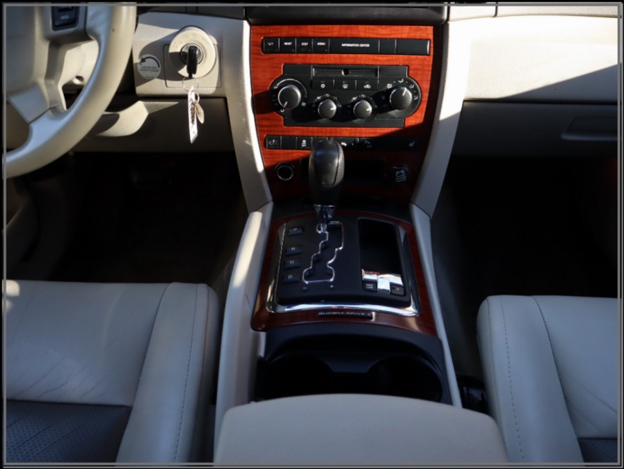 2006 Jeep Grand Cherokee 4dr Limited 4WD, available for sale in Huntington Station, New York | My Auto Inc.. Huntington Station, New York 2006 Jeep Grand Cherokee 4dr Limited 4WD, available for sale in Huntington Station, New York | My Auto Inc.. Huntington Station, New York